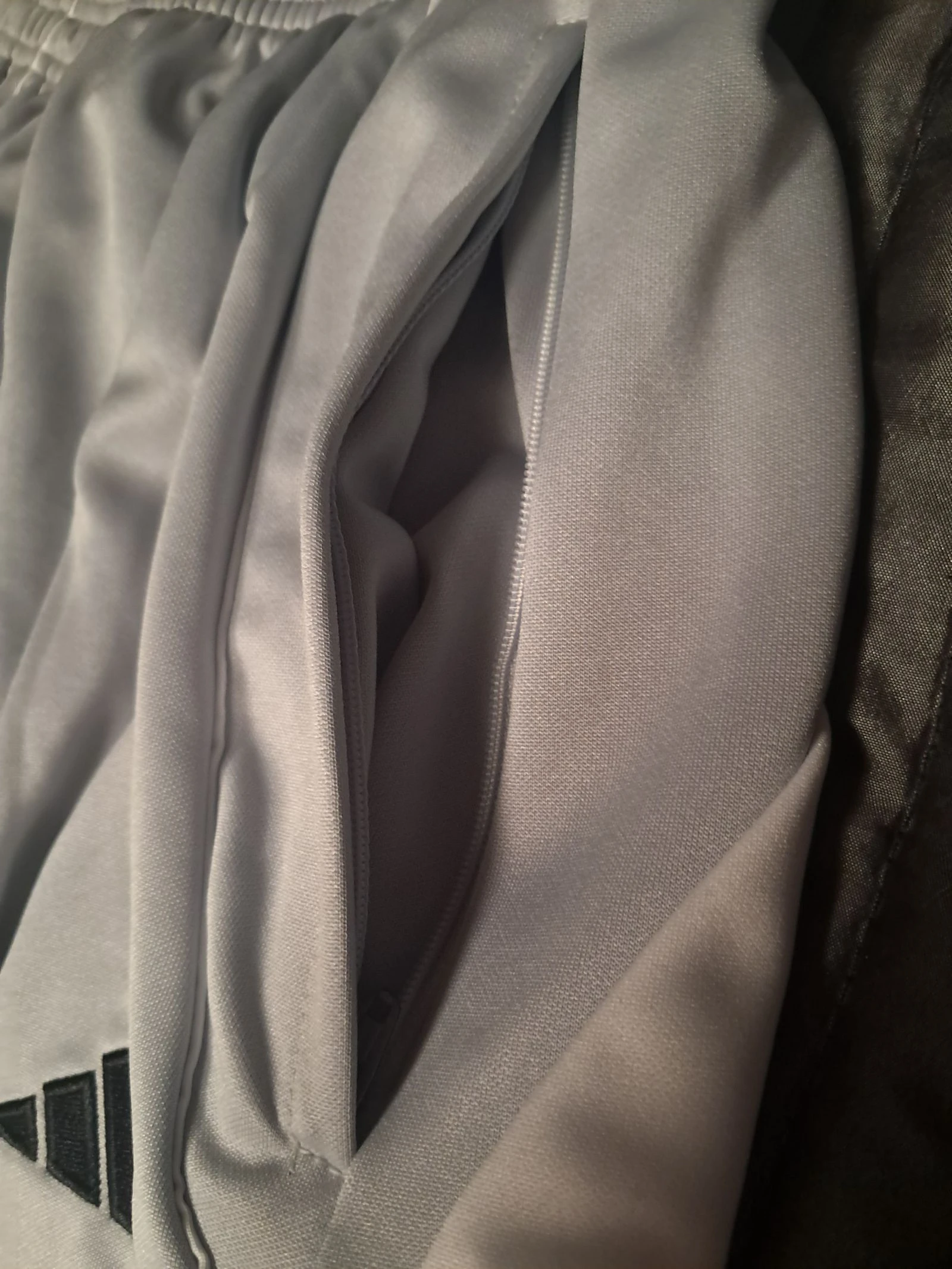 Real Madrid Tracksuit 25/26 - Full Set - Size M – photo 15